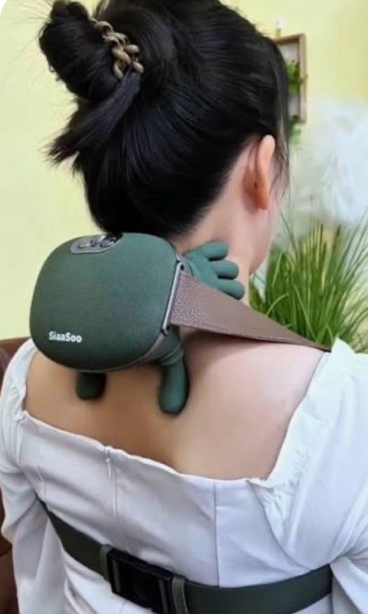 Appareil de massage des épaules et du cou en forme de main avec mode chaleur